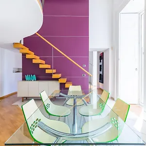 Design & Duplex At National Museum Napoli